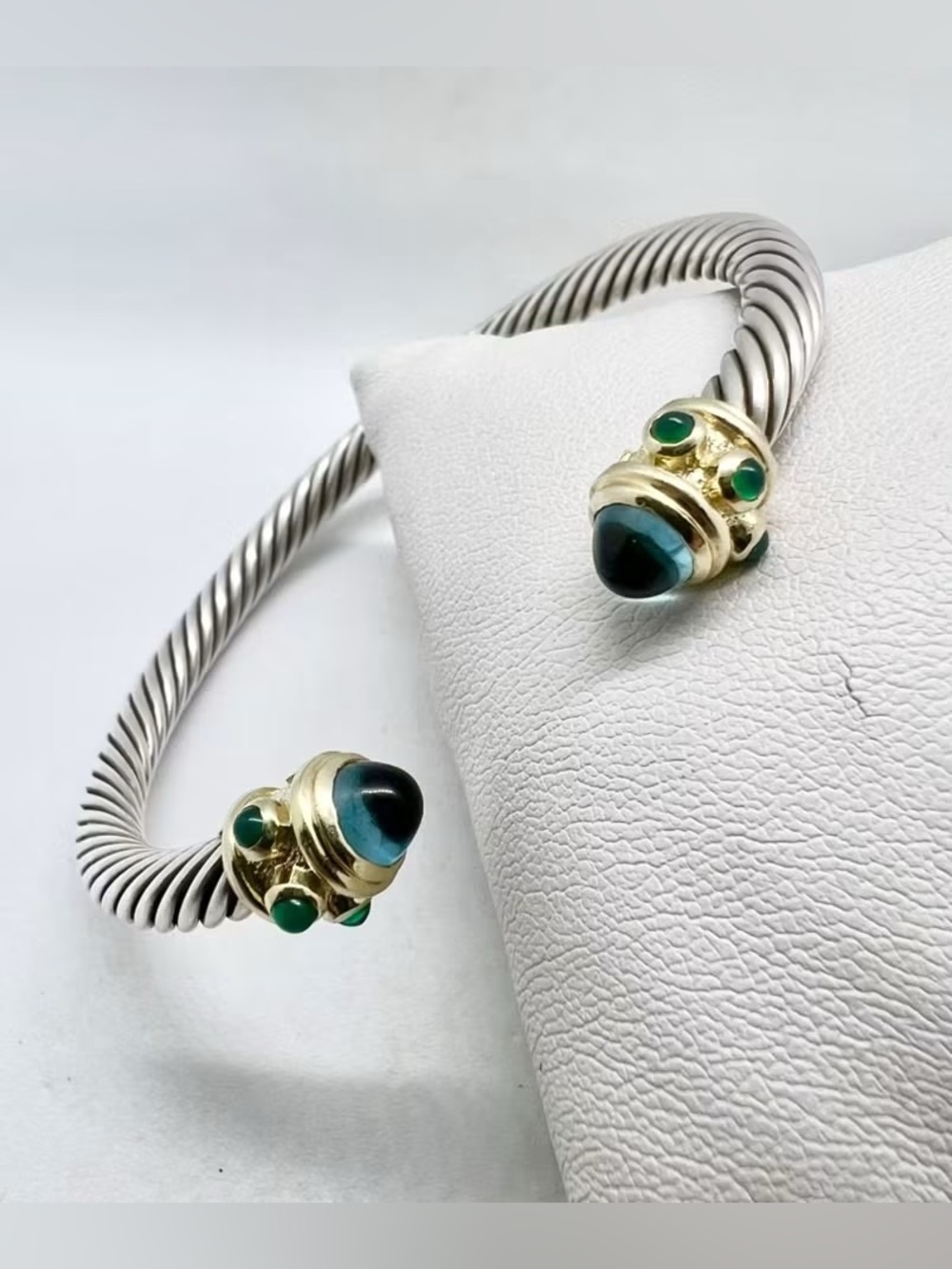 David Yurman Renaissance Bracelet With Topaz, Green Onyx and Gold